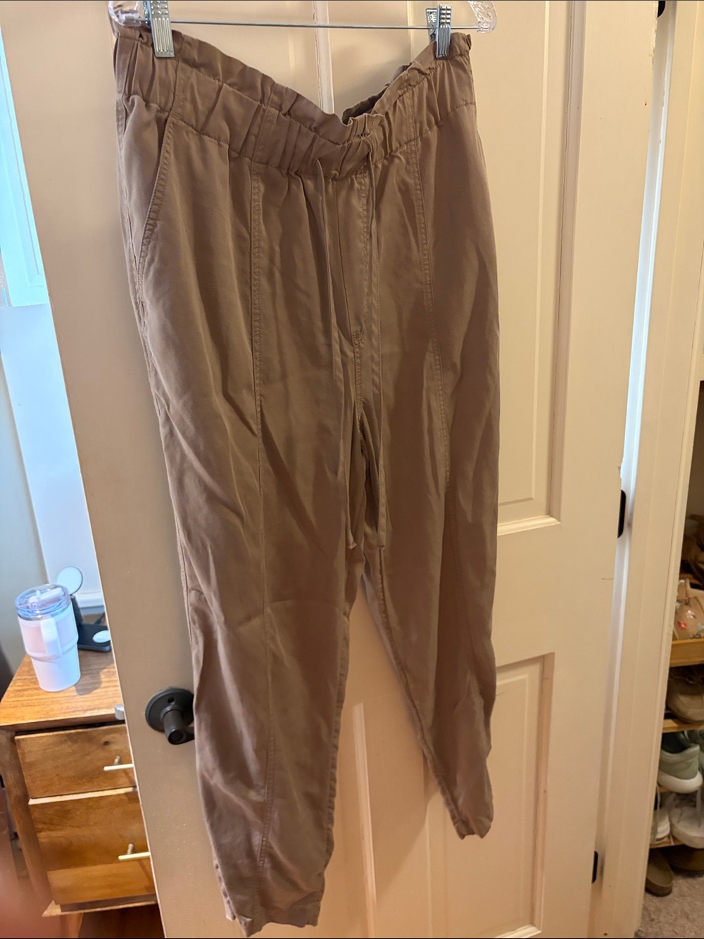 a new day Drawstring Joggers in Taupe